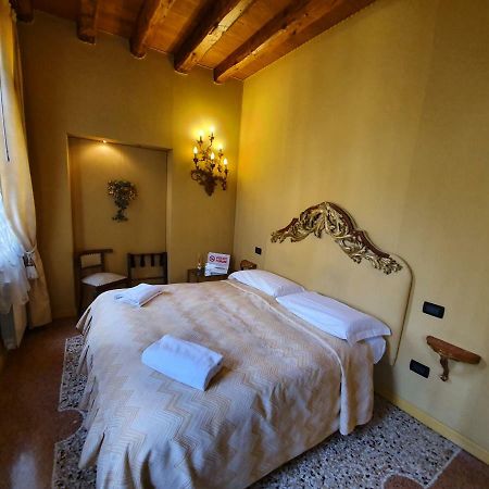 Alloggi Alla Rivetta Venesia Bagian luar foto