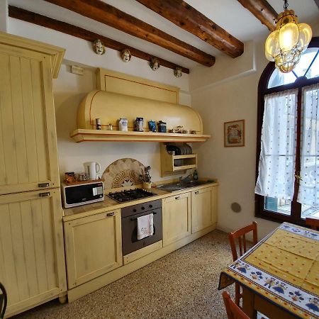 Alloggi Alla Rivetta Venesia Bagian luar foto