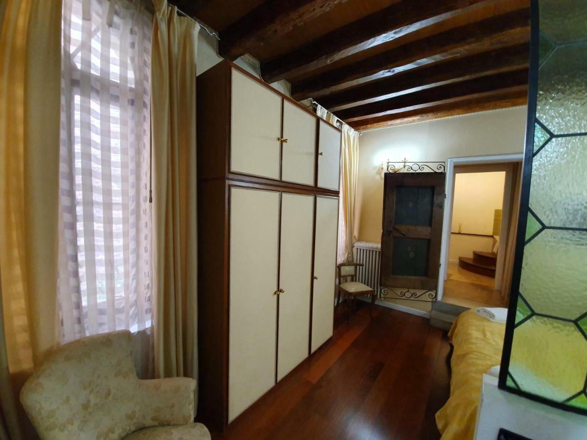 Alloggi Alla Rivetta Venesia Bagian luar foto